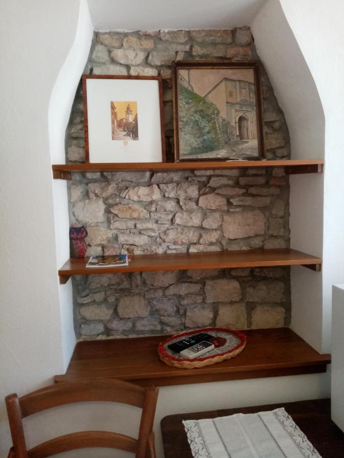 Rooms Serafin-Lavanda Motovun Buitenkant foto
