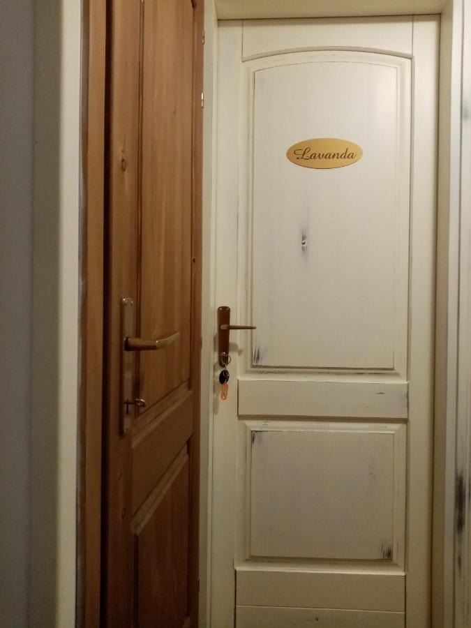 Rooms Serafin-Lavanda Motovun Buitenkant foto