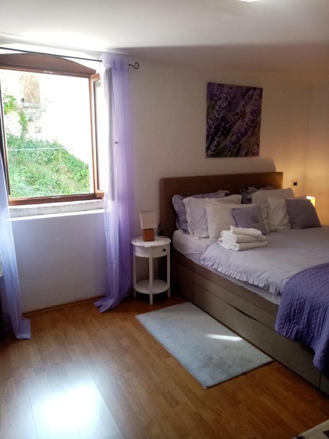 Rooms Serafin-Lavanda Motovun Buitenkant foto